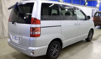 TOYOTA NOAH, 2003 complet