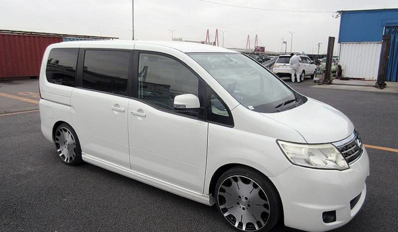 NISSAN SERENA, 2008 complet