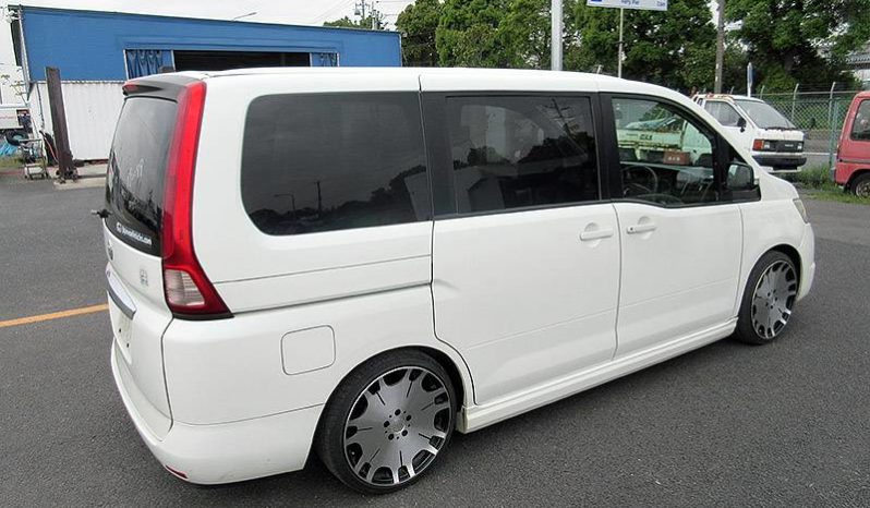 NISSAN SERENA, 2008 complet