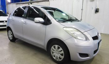 TOYOTA VITZ (YARIS), 2009 complet