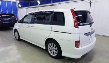 TOYOTA ISIS, 2009 complet