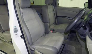 TOYOTA ISIS, 2009 complet