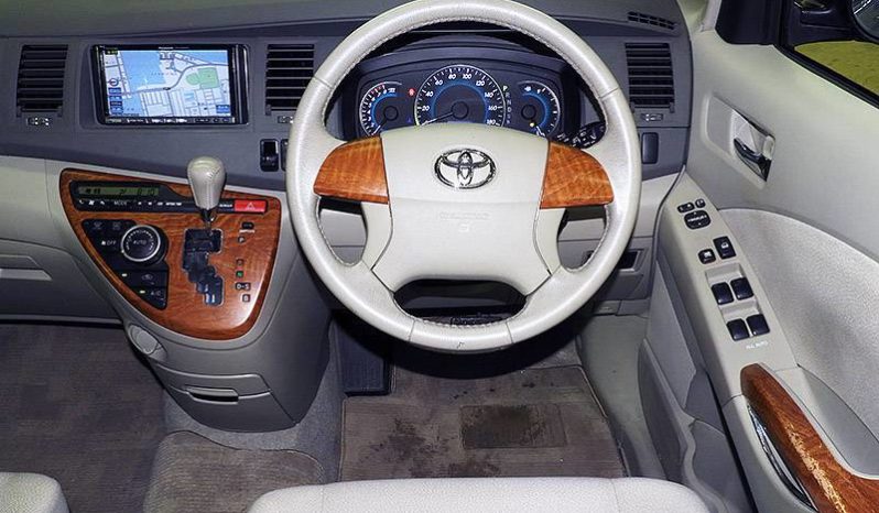 TOYOTA ISIS, 2009 complet