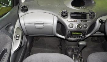 TOYOTA VITZ (YARIS), 2002 complet