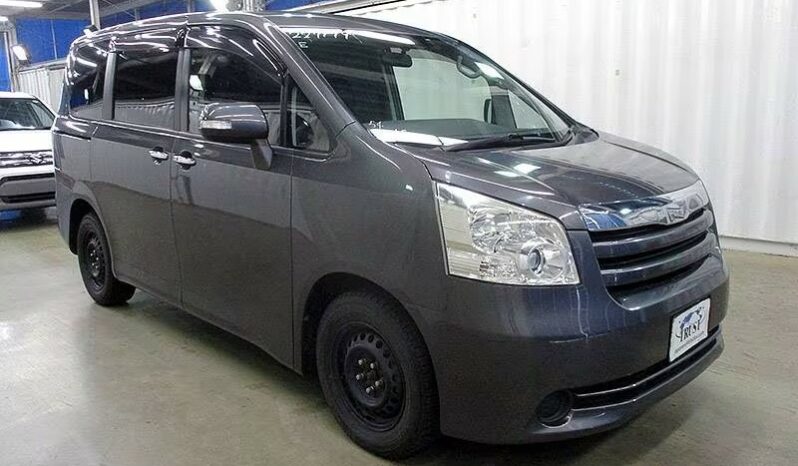 TOYOTA NOAH, 2010, S/N 227179 complet