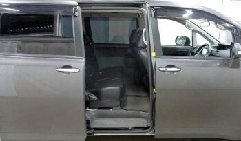 TOYOTA NOAH, 2010, S/N 227179 complet